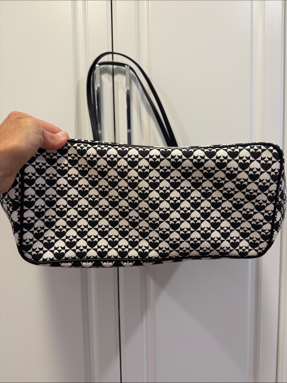 Kate Spade New York Penn Place Margareta Tote - Picture 5 of 7